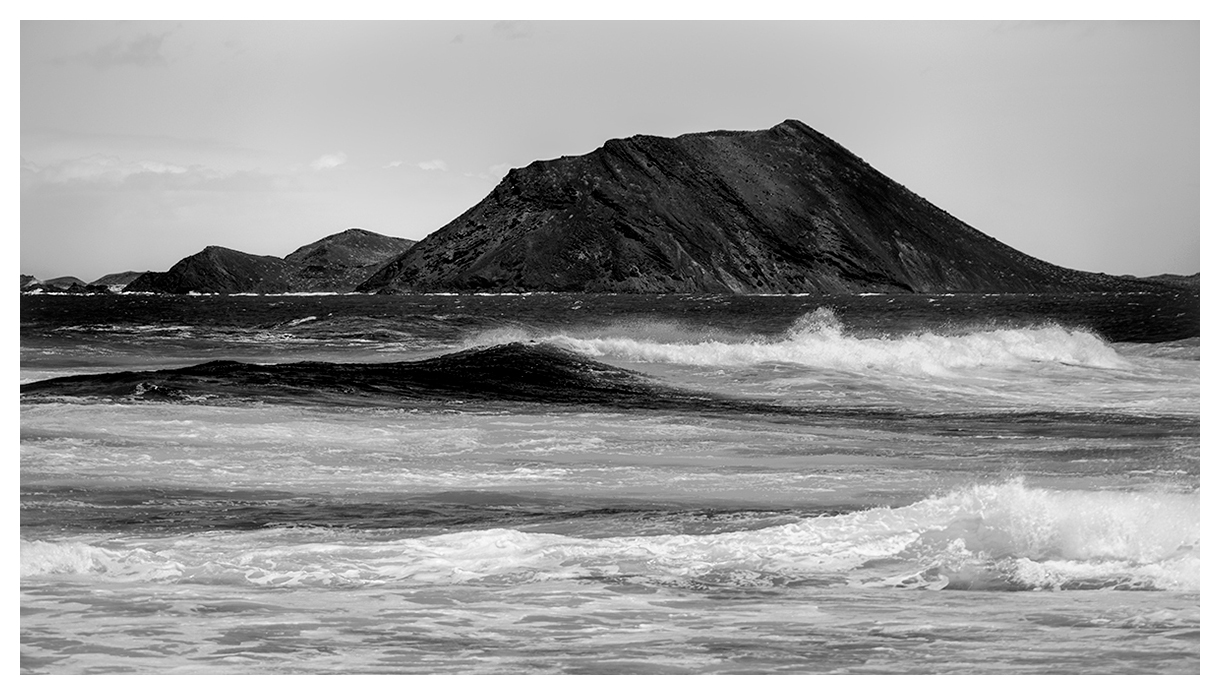 axel ellerhorst fine art seascape photography volcano montaña de la caldera (isla de lobos) spain 2014