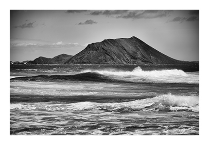 ae_2014_03_29_6560_bw_390x260px